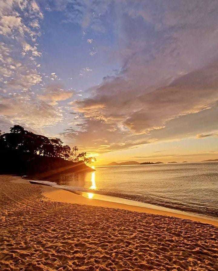 Praia da Cabaceira, Ilha de Jaguanum, Mangaratiba — foto 006