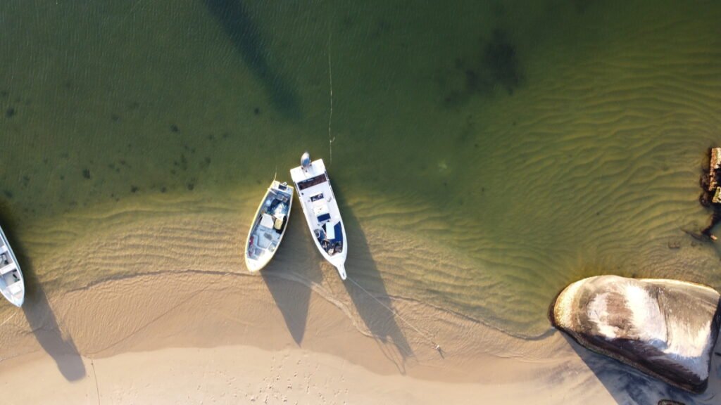 Praia de Calhaus, Ilha de Jaguanum, Mangaratiba — foto 003