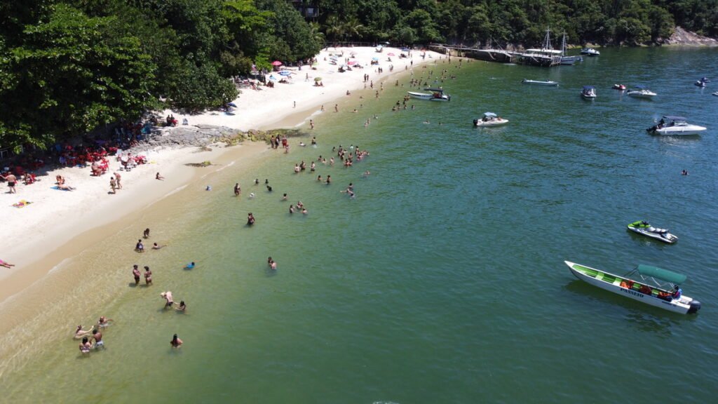 Praia do Araçá, Ilha de Jaguanum, Mangaratiba — foto 008