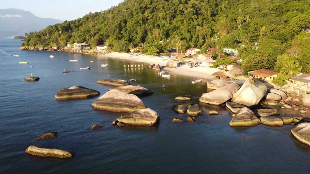 Praia de Calhaus, Ilha de Jaguanum, Mangaratiba — foto 006