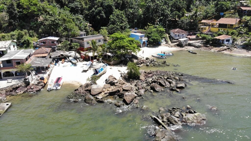 Praia da Várzea, Ilha de Jaguanum, Mangaratiba — foto 007